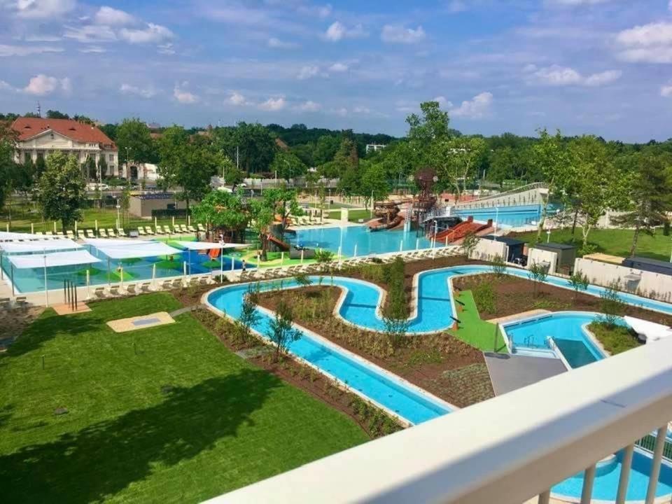 Gabica Apartman Debrecen Exterior foto